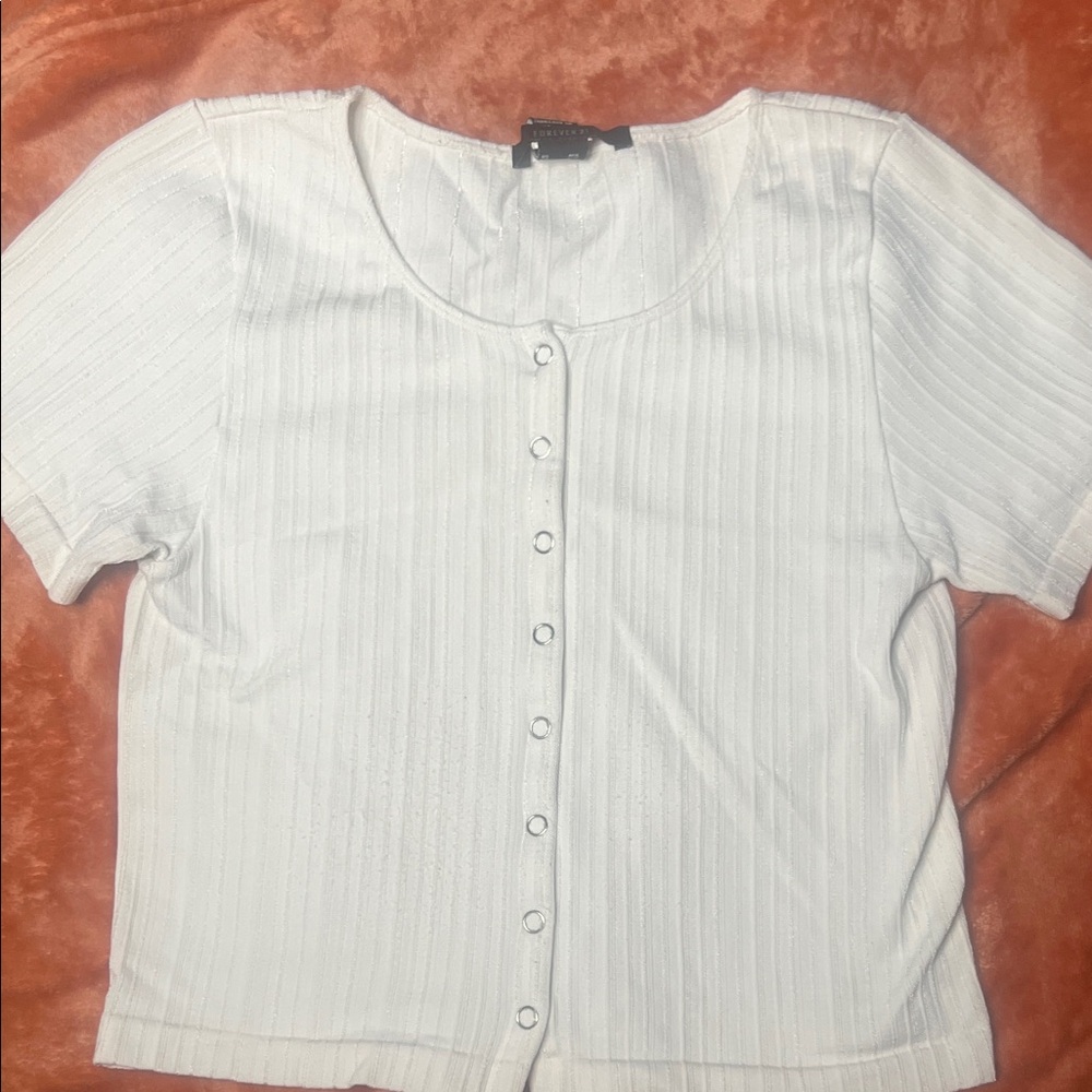 Forever 21 White Button-Down Women's Shirt